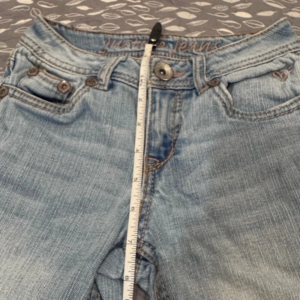 JUSTICE Girls’ Faded Blue Jeans, size 10S